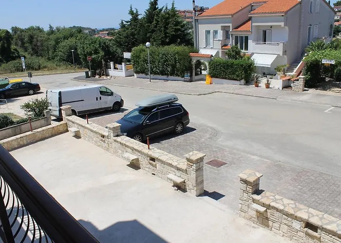 Apartment Zarko